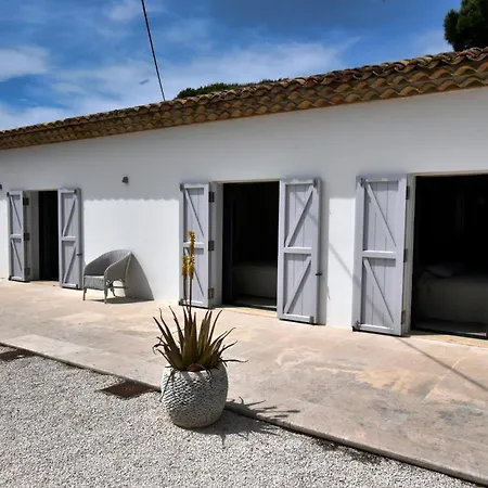 Bacchus Ramatuelle, Piscine, 800m! Villa