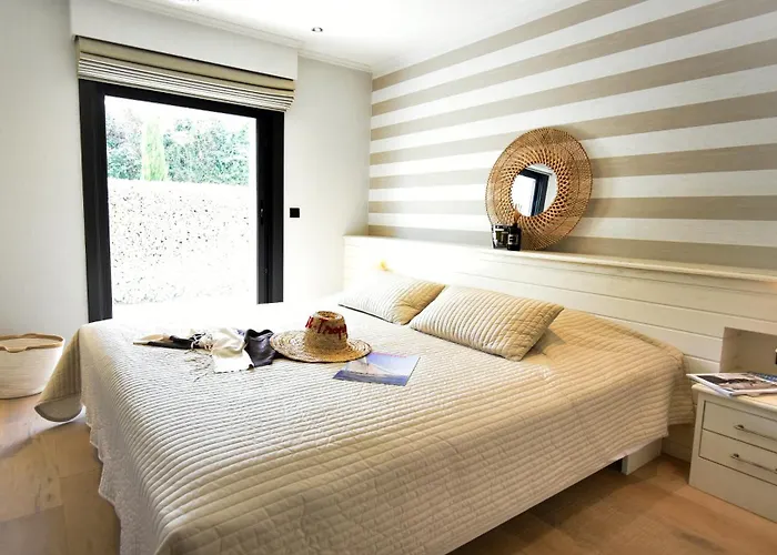 Villa Bacchus Ramatuelle, Piscine, 800m!