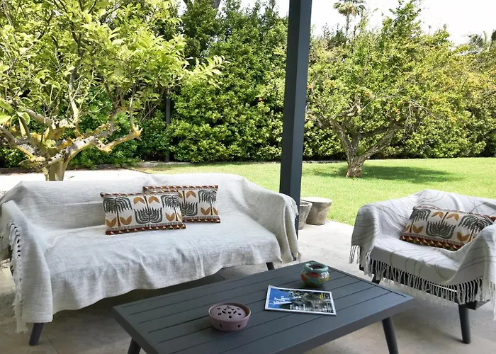 Bacchus Ramatuelle, Piscine, 800m! *